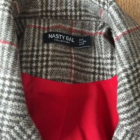 Nasty Gal Plaid Blazer - Picture 4 of 5